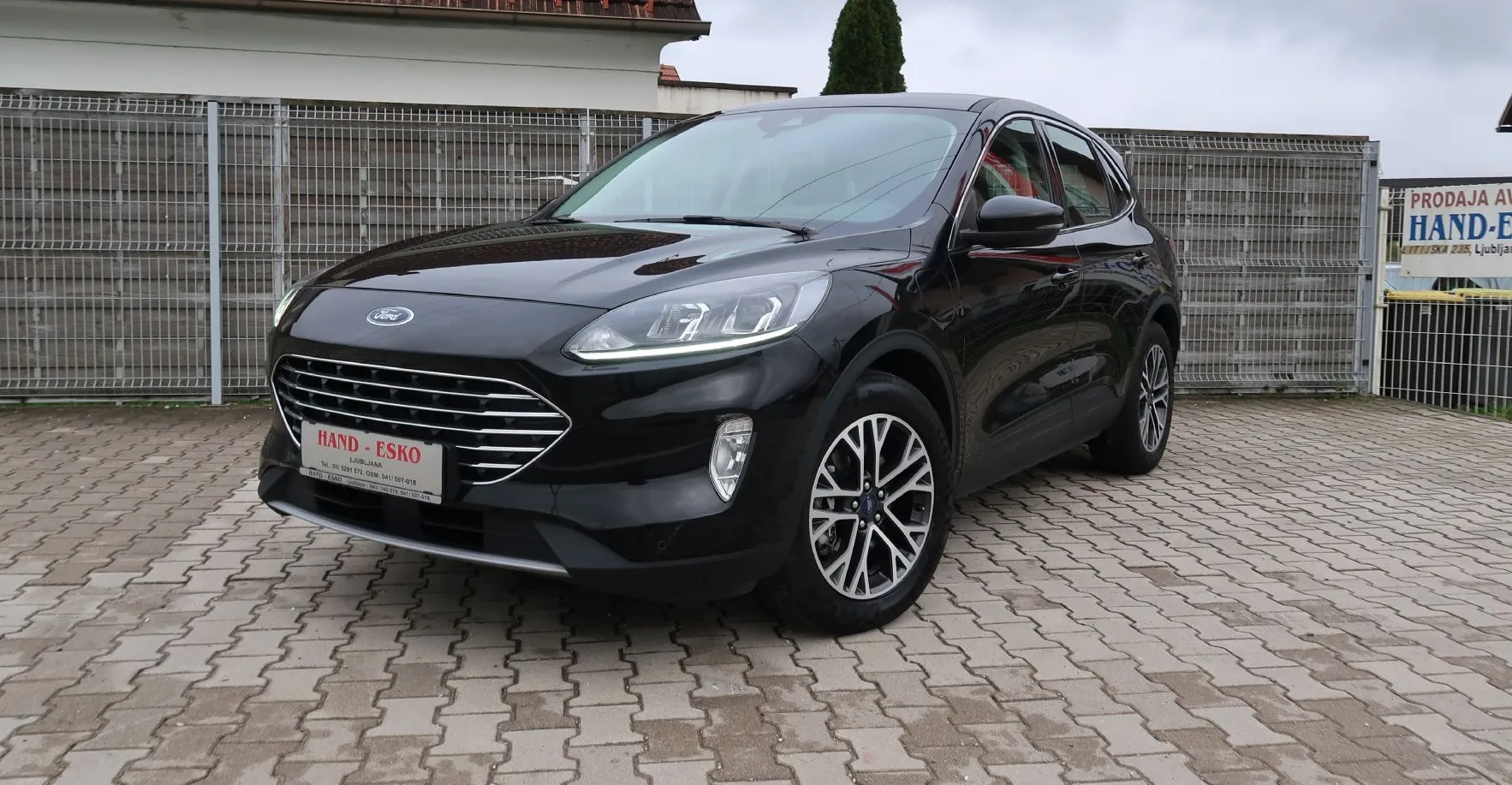 Zunanja slika - Ford Kuga - 2.5 PHEV 225 Titanium-NAVI-ALU-PDC - 1