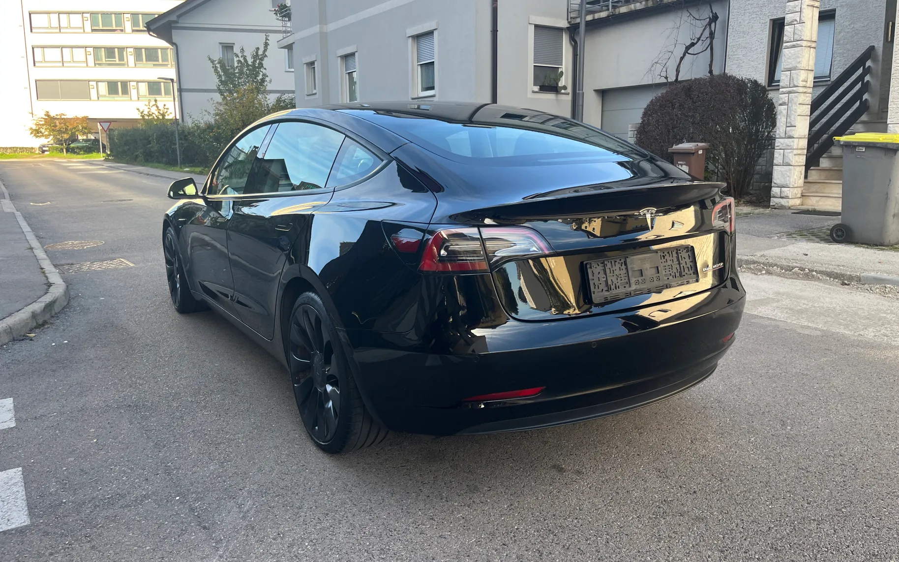 Zunanja slika - Tesla Model 3 - 3D3 / 3D1 - 7