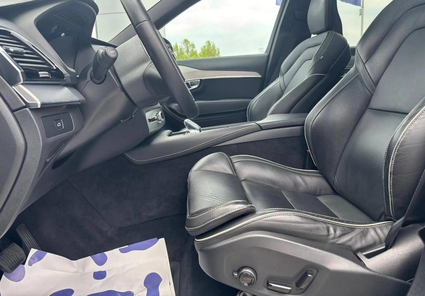 Zunanja slika - Volvo XC90 - B5D AWD Plus Dark Avt. SLO-ZRAČNO-HAR KARDON-PANO - 6