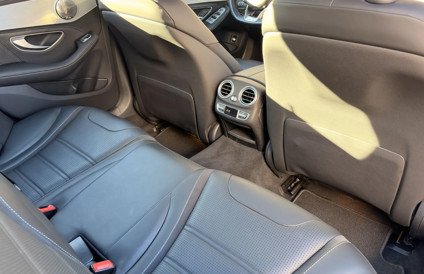 Zunanja slika - Mercedes-Benz C-Razred - Mercedes-AMG C 63 Head-Up. 360 kamera. Asistenti. - 6