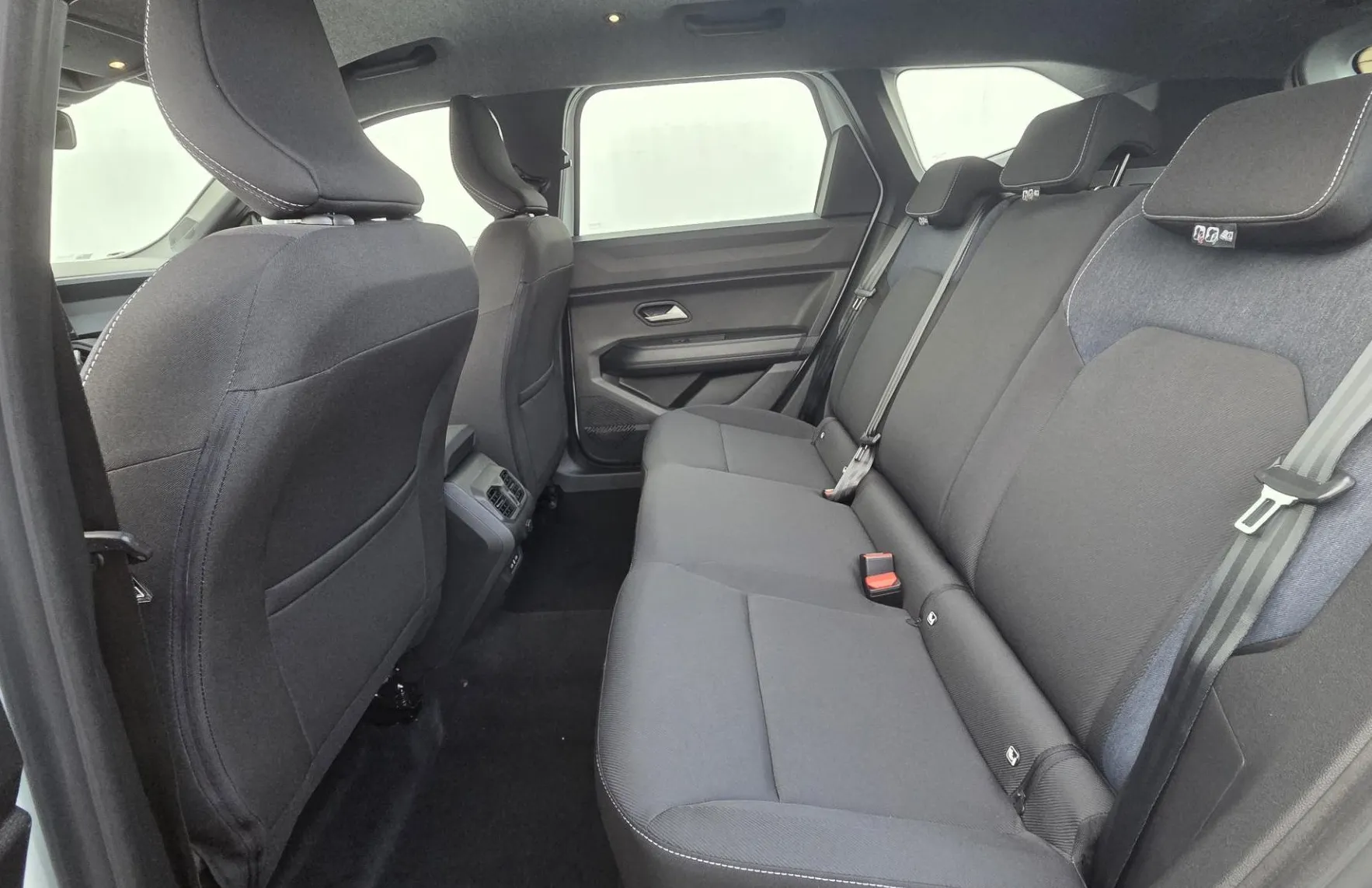Zunanja slika - Dacia Bigster - 1.2MHEV-G140 Expression+Paket Easy+Vinjeta - 8