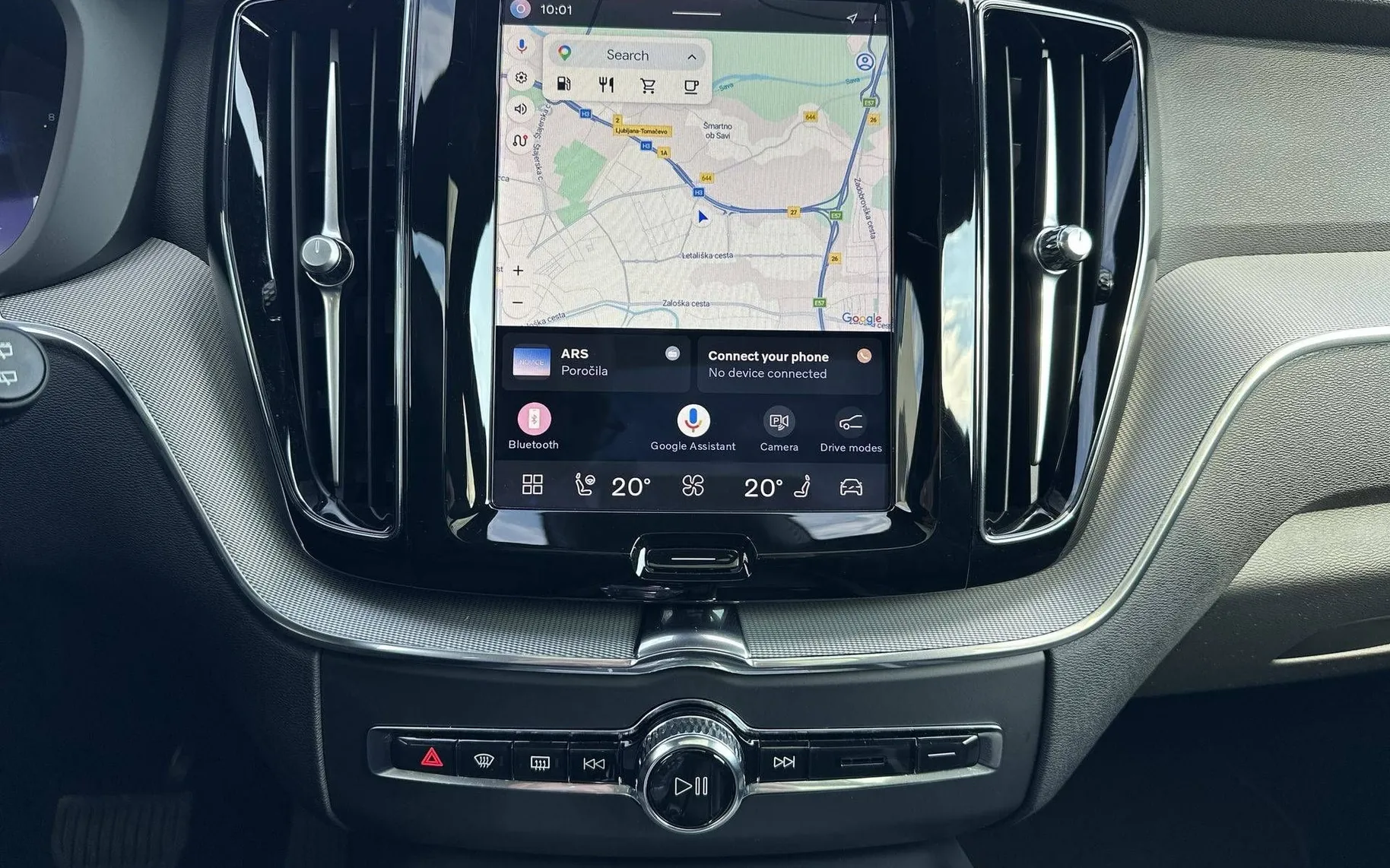 Notranja slika - Volvo XC60 - B4 P Plus Dark Avt. - 18
