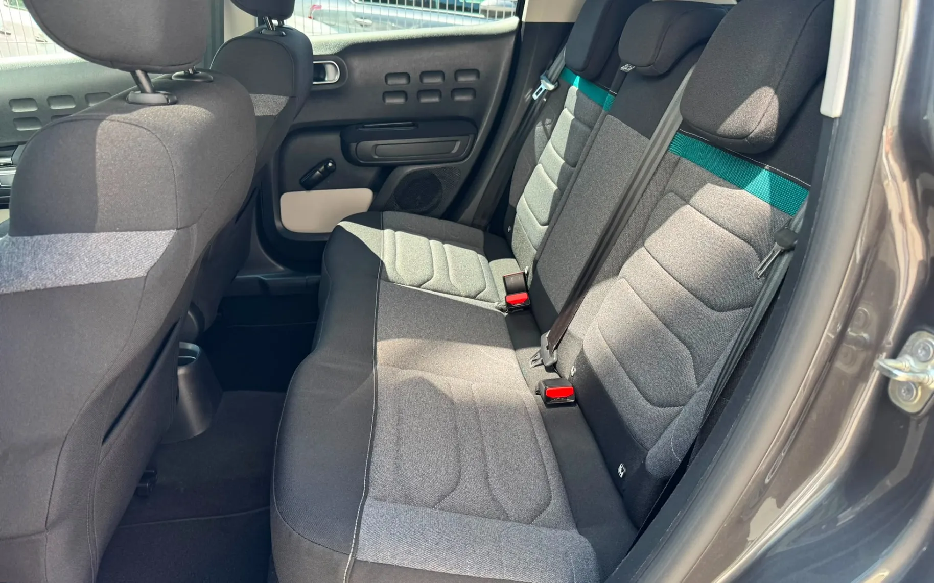 Zunanja slika - Citroën C3 - 1,2 PureTech 110 - Shine - 8