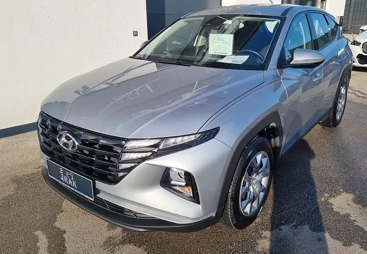 Zunanja slika - Hyundai Tucson - 1.6 T-GDI  TREND 2WD 47237 KM.1.LASTNIK. SERVISNA - 2