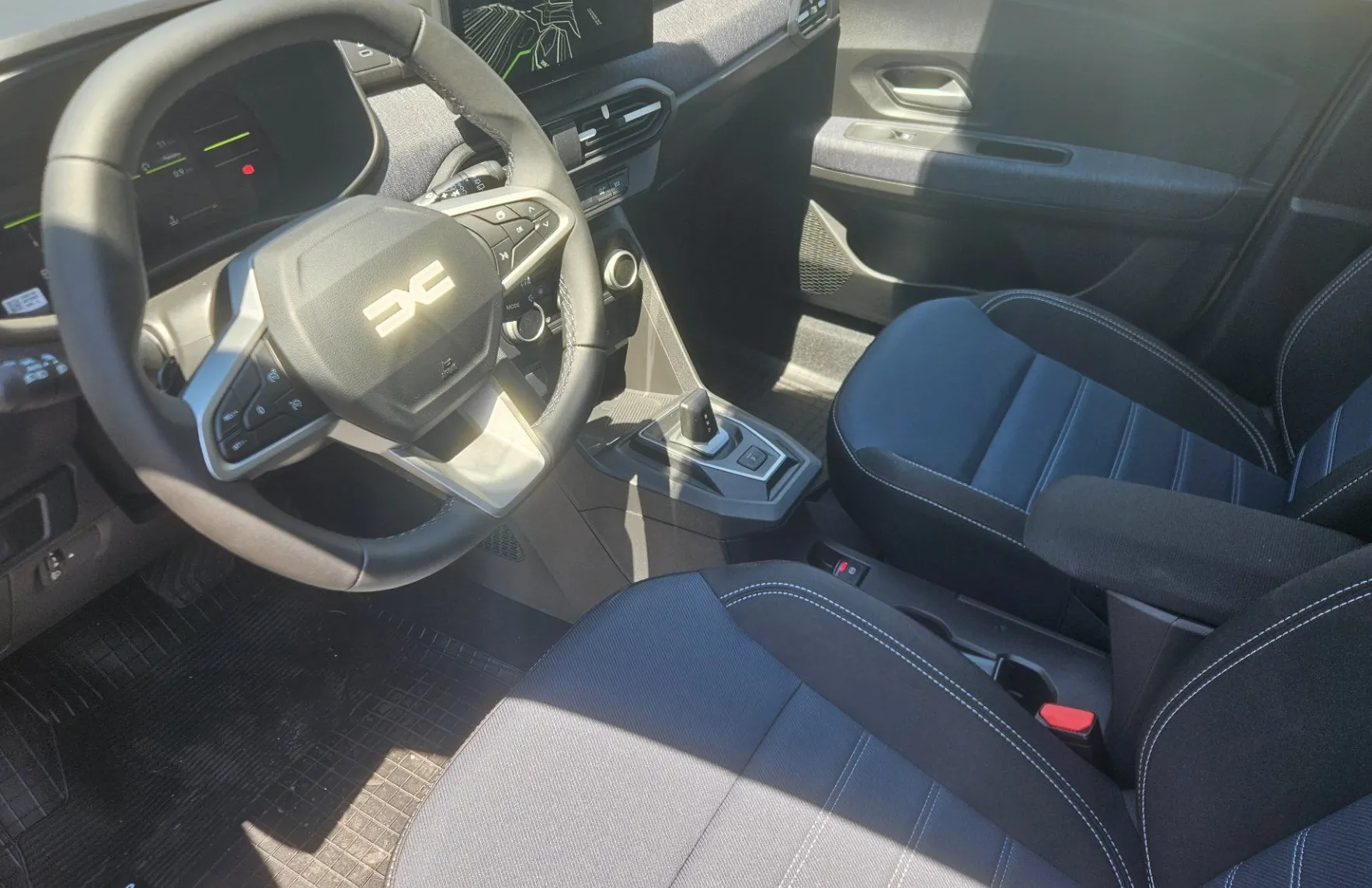 Zunanja slika - Dacia Sandero - 1.2 ECO-G 120 EDC Journey - 5