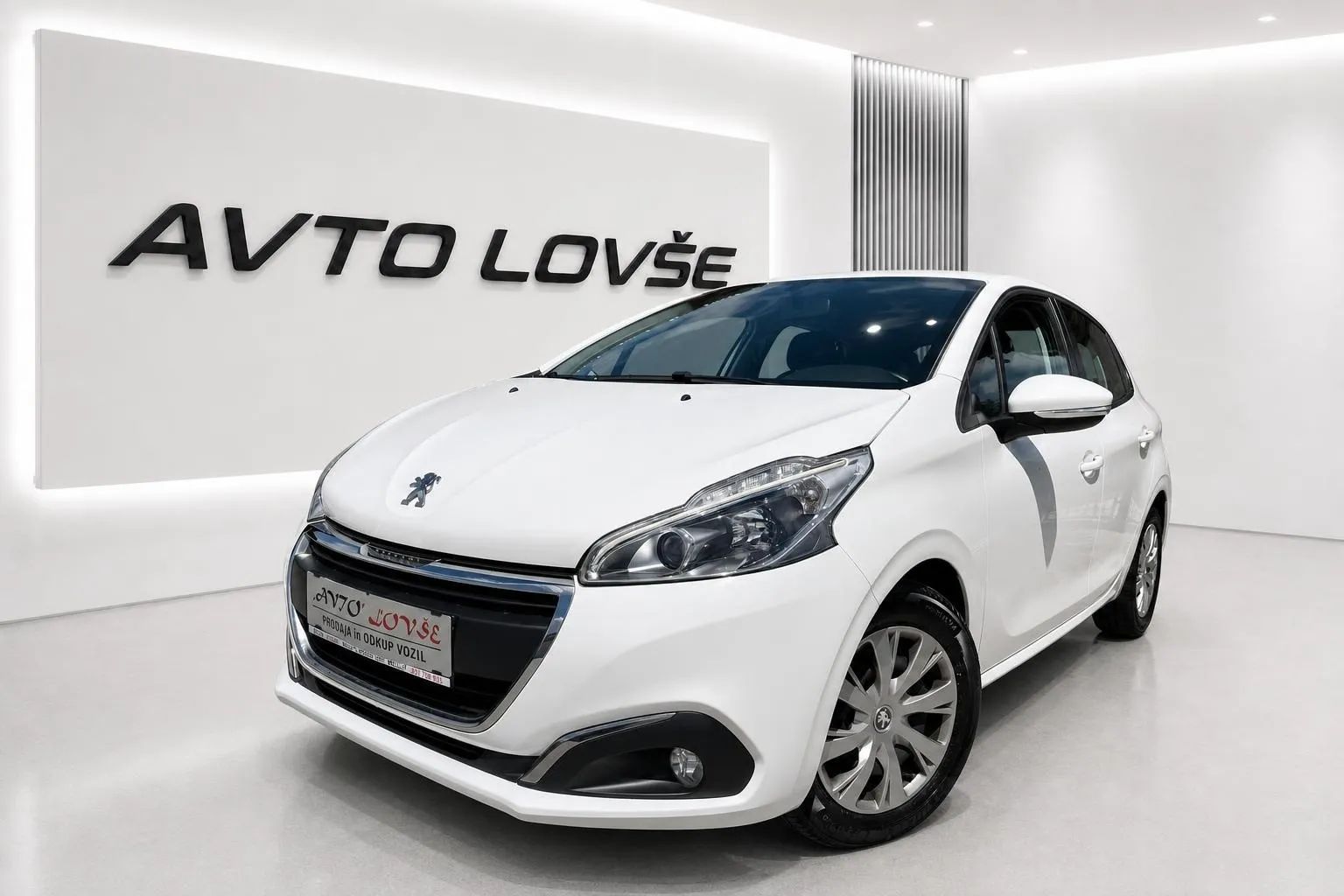 Zunanja slika - Peugeot 208 - 1.2 PureTech ACTIVE-1 LASTNICA-59000 km-NAVI-PDC - 1