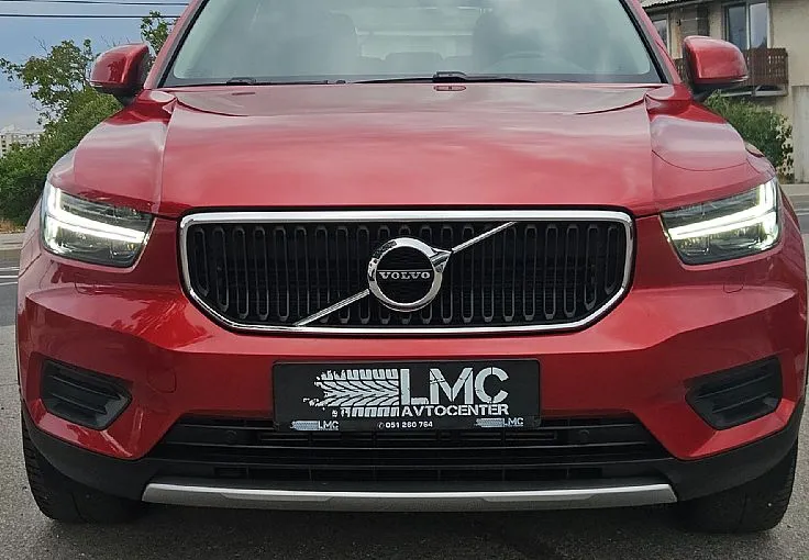 Zunanja slika - Volvo XC40 - 1.5 T 129ks °1.UPORABNIK° °AUTOMATIC° °FULL-LED° - 2