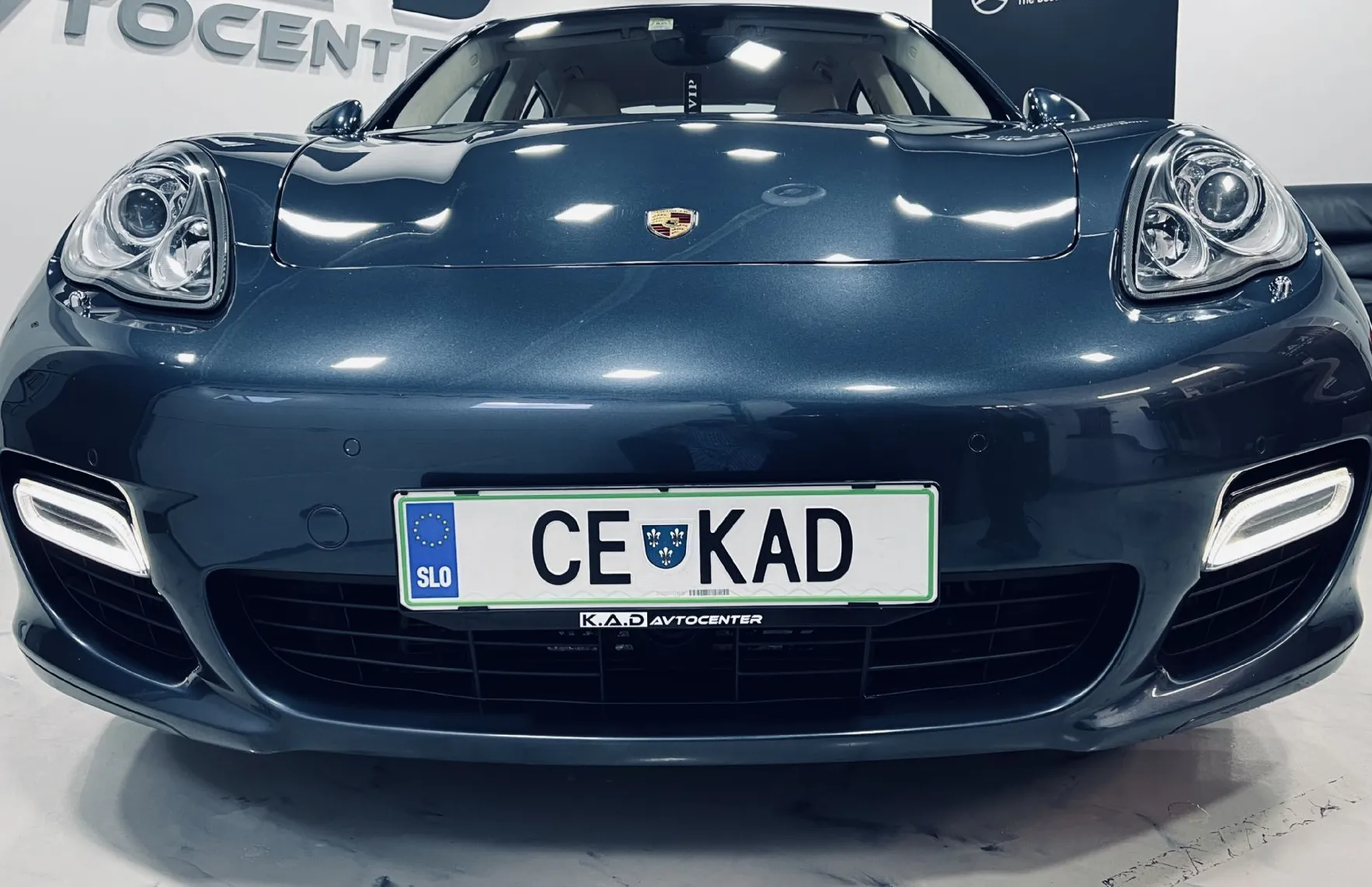 Zunanja slika - Porsche Panamera - TURBO-4X4-USNJE-KAMERA-XENON-MEMORY - 3