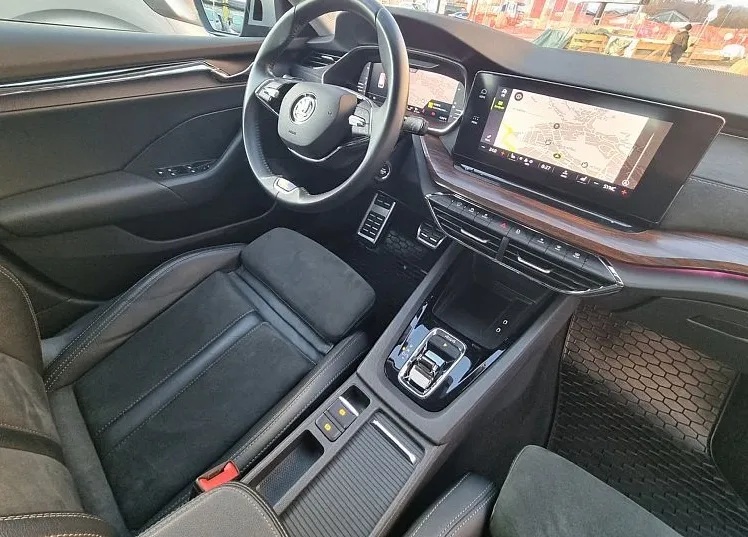 Zunanja slika - Škoda Octavia - 2.0 TDI Scout 4x4 DSG.MATRIX.HUD.MEMORY.VSE ASIST - 7