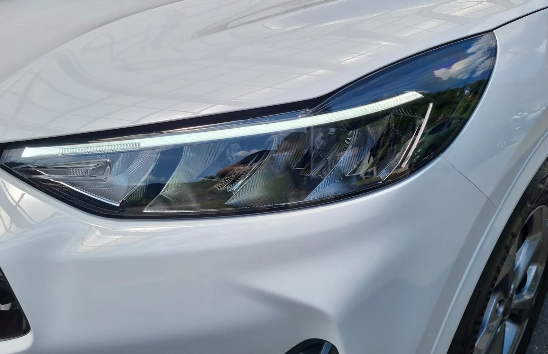 Zunanja slika - Ford Kuga - ST-LINE 1.5 EcoBoost 186KM A8 - 7