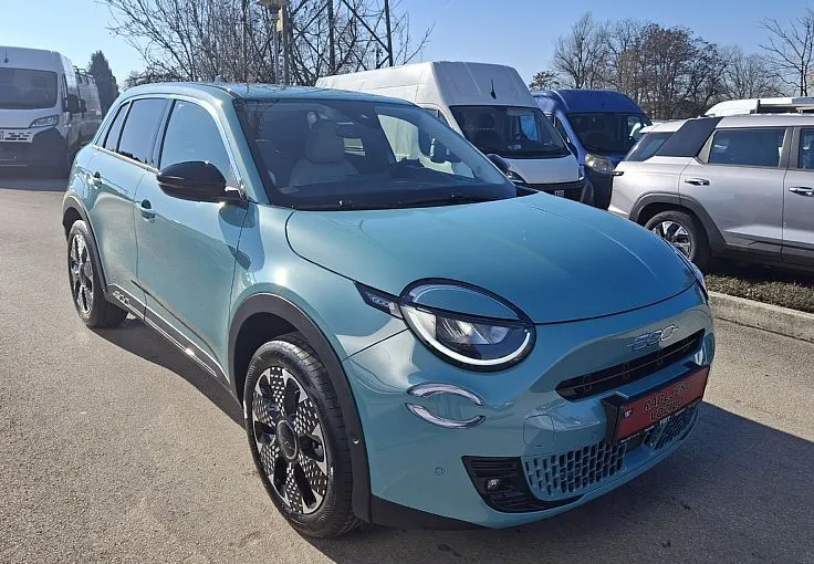 Zunanja slika - Fiat 600 - 1.2 T3 Hybrid E-DCT6 145 La Prima - 3