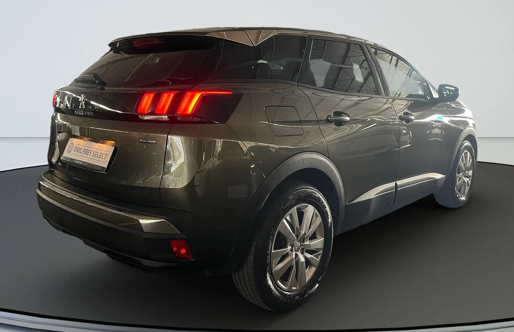 Zunanja slika - Peugeot 3008 - 1.2 PureTech 130 S S Active - 3
