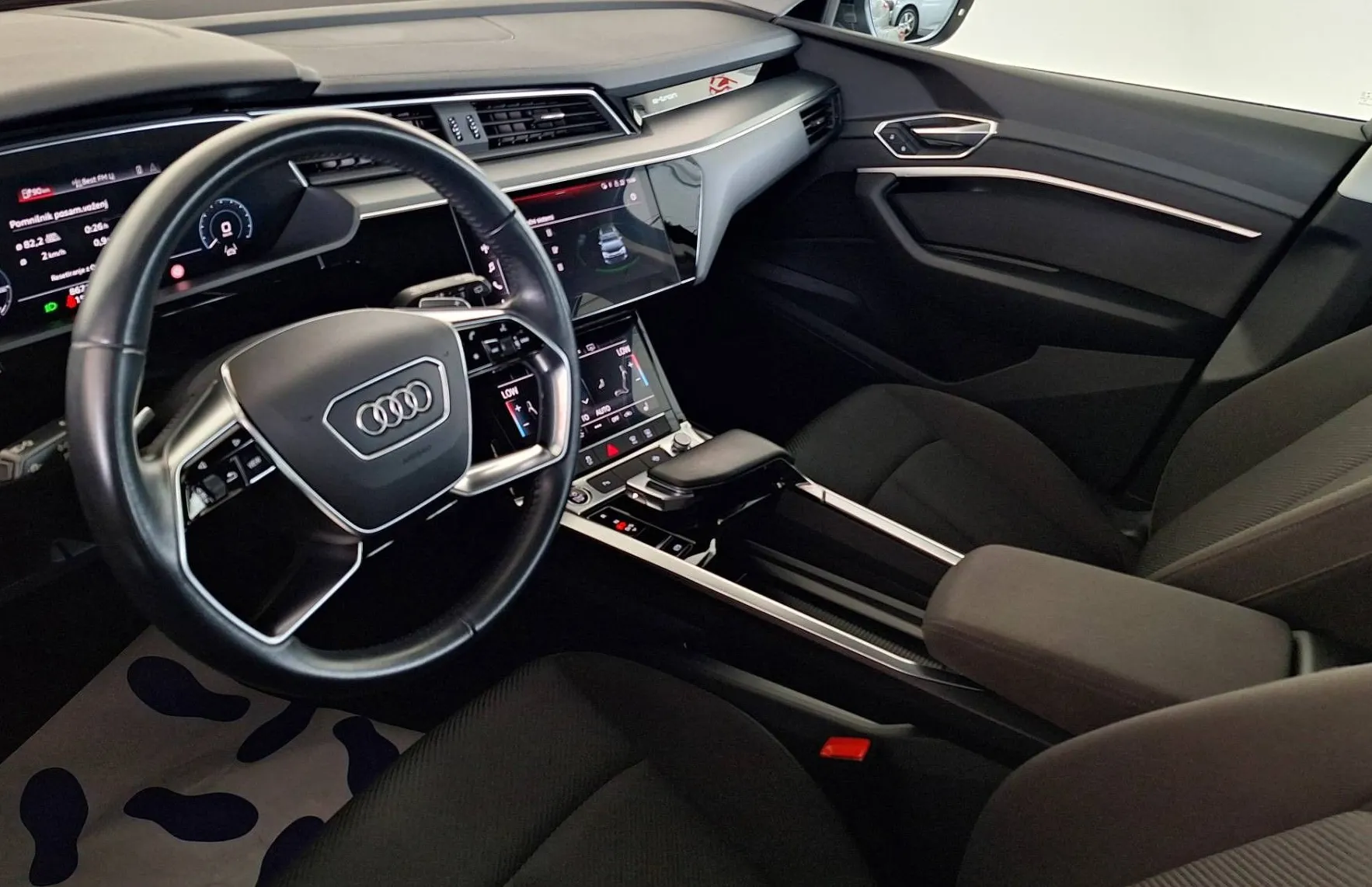 Zunanja slika - Audi e-tron - 50 quattro S line•VIRTUAL•MRTVI KOTI•ALU20•MATRIX• - 10