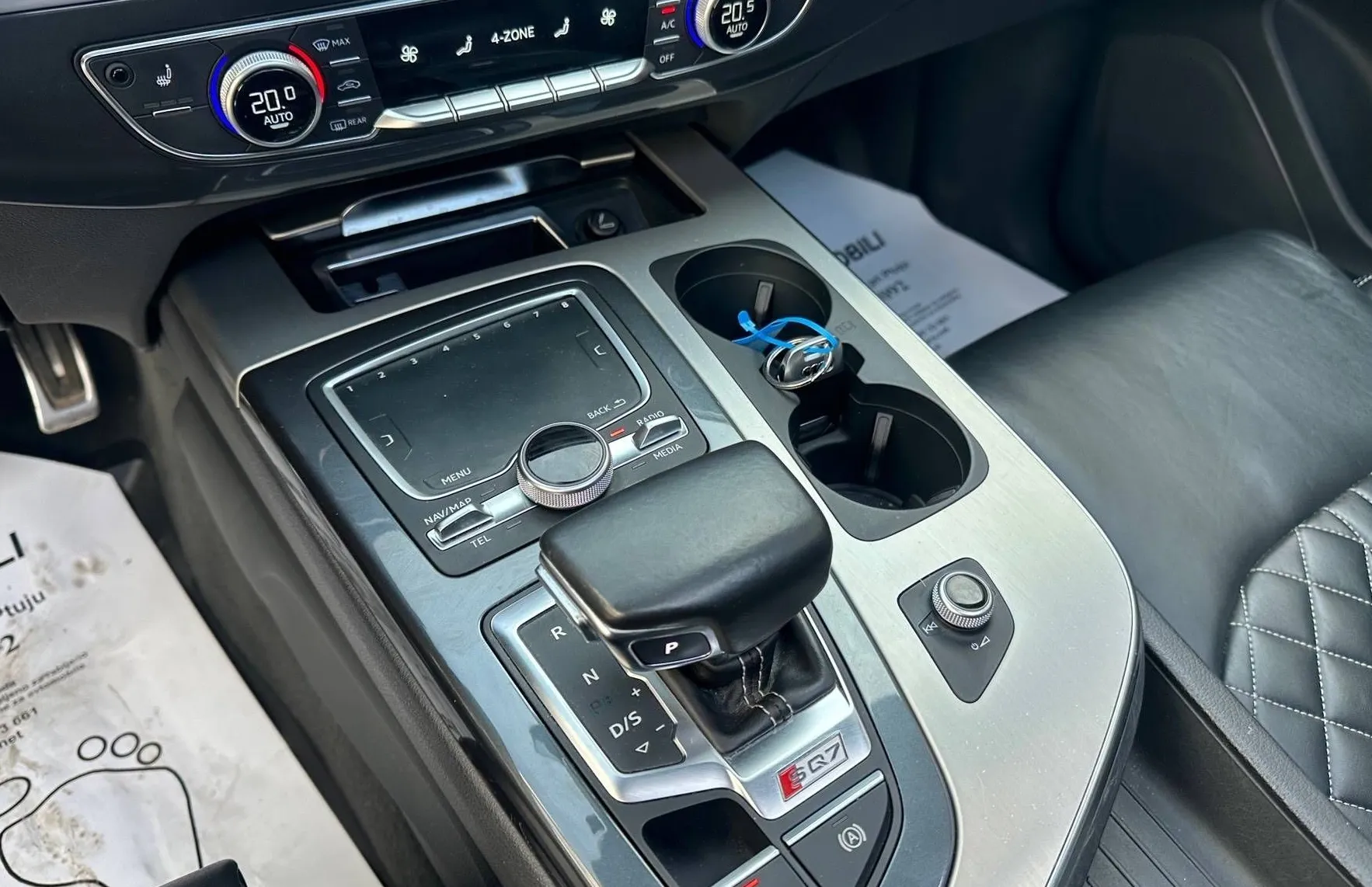 Zunanja slika - Audi SQ7 - 4.0 TDI Q. MATRIX PANO USNJE ZASLONI ZRAČNO KAME.. - 20