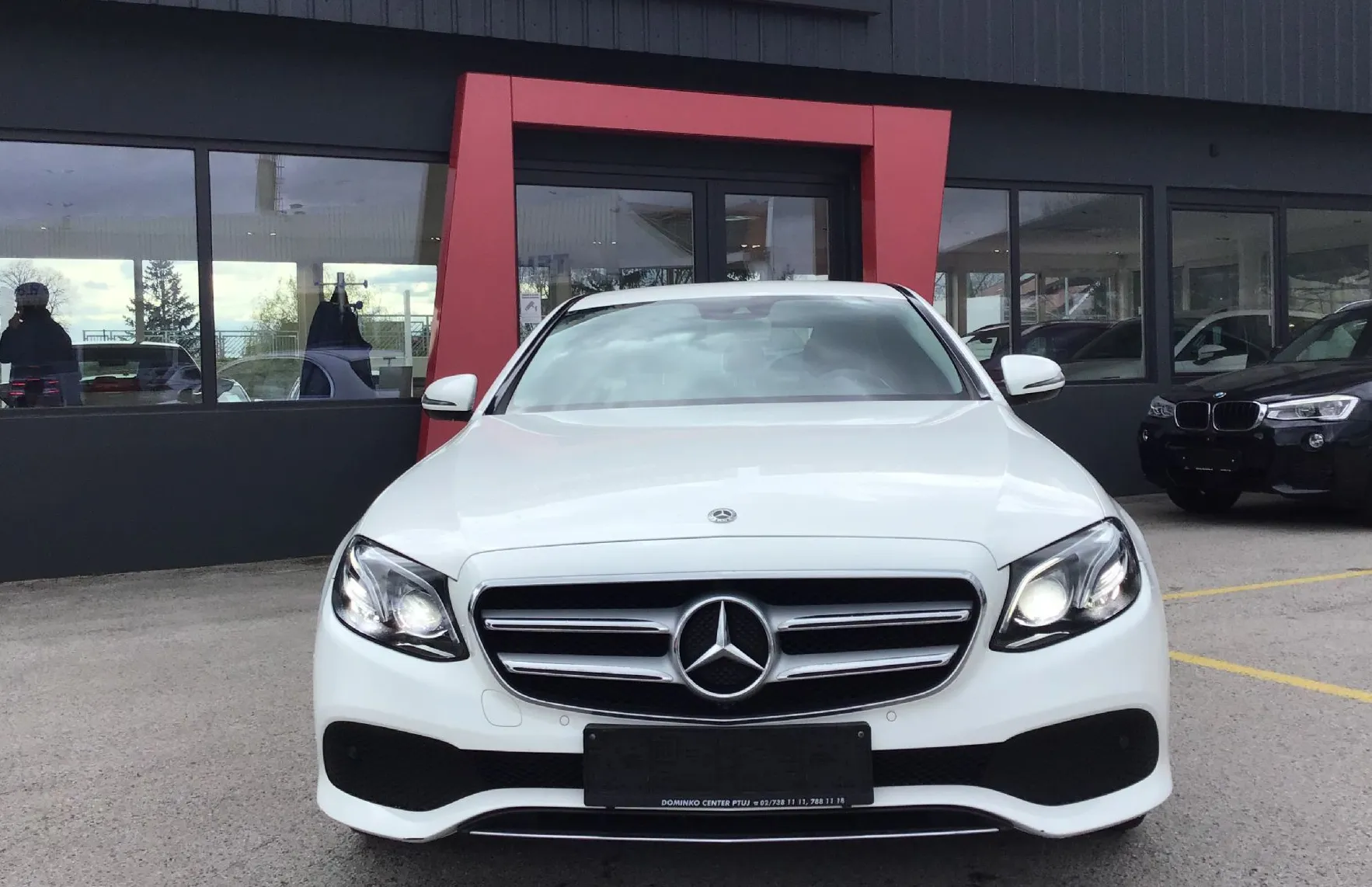 Zunanja slika - Mercedes-Benz E-Razred - E 220 d AVANTGARDE - 2