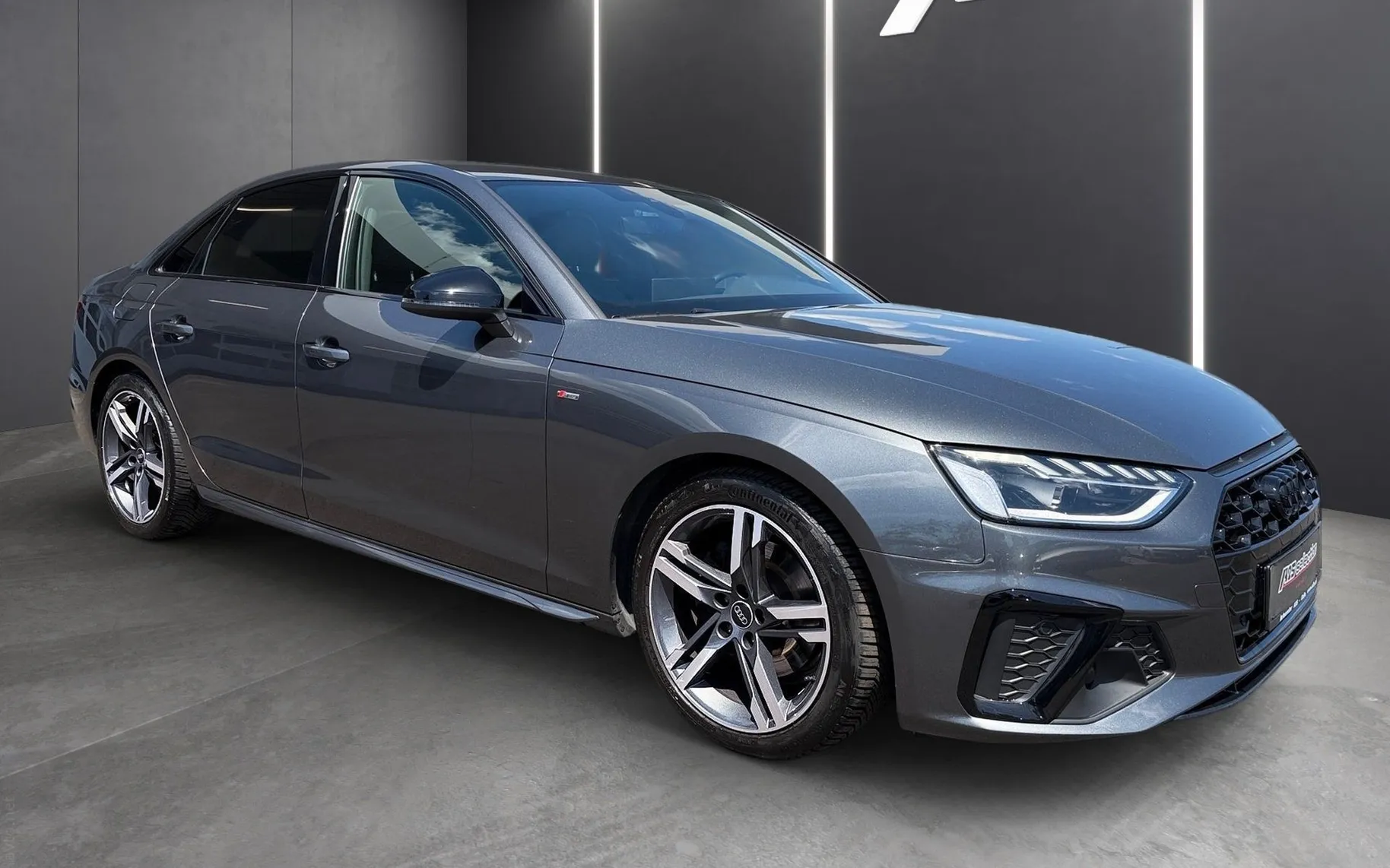 Zunanja slika - Audi A4 - 35 TFSI S line S tronic-SLO-Lane assist-PDC-Kame - 2