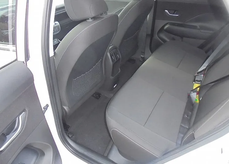 Zunanja slika - Hyundai Kona - BEV 48KWH PREMIUM°Winter°Topl.črp° - 11