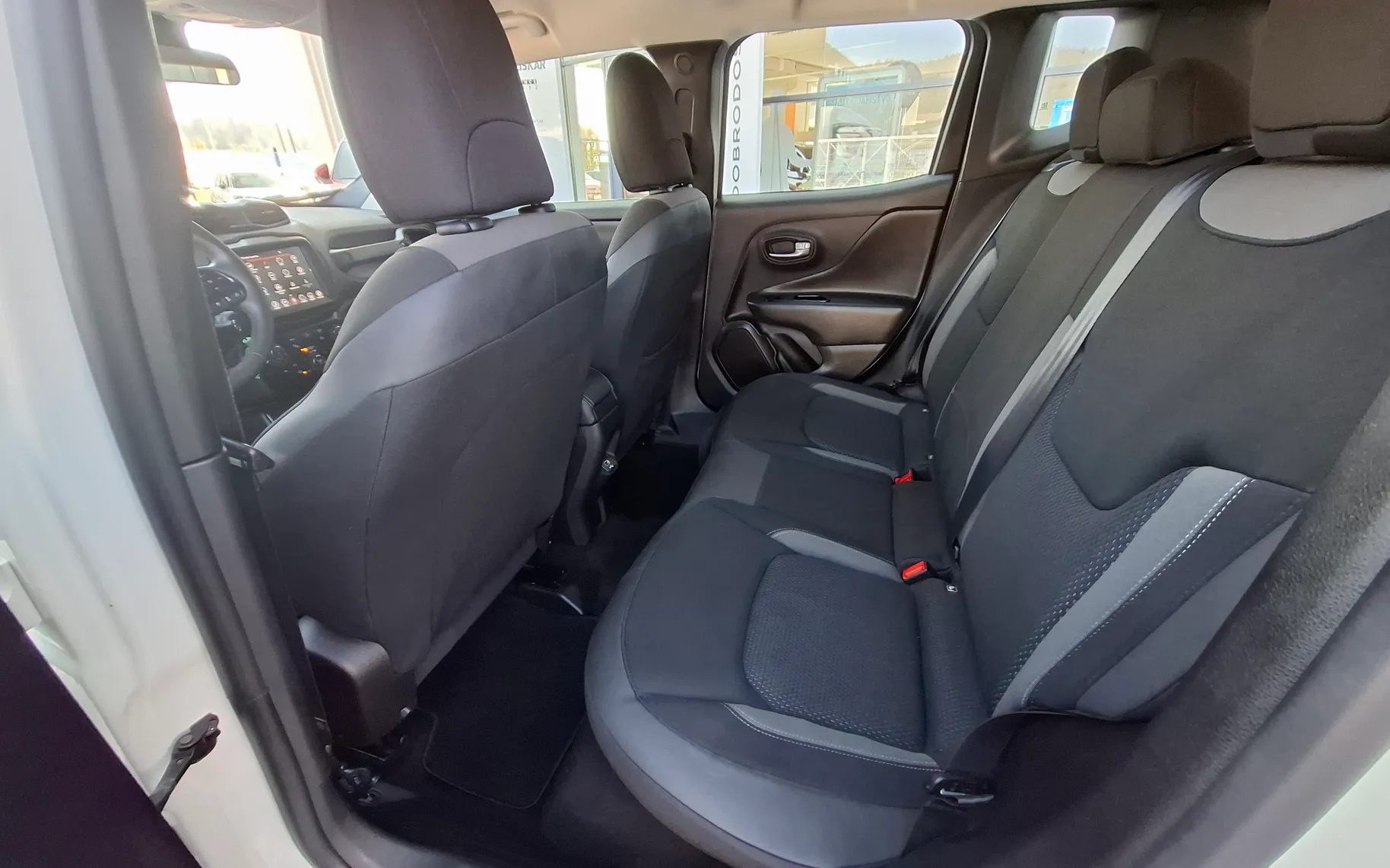 Zunanja slika - Jeep Renegade - 4xe eAWD 1.3 PHEV Limited Avtomatik - TOP OPREMA - 10