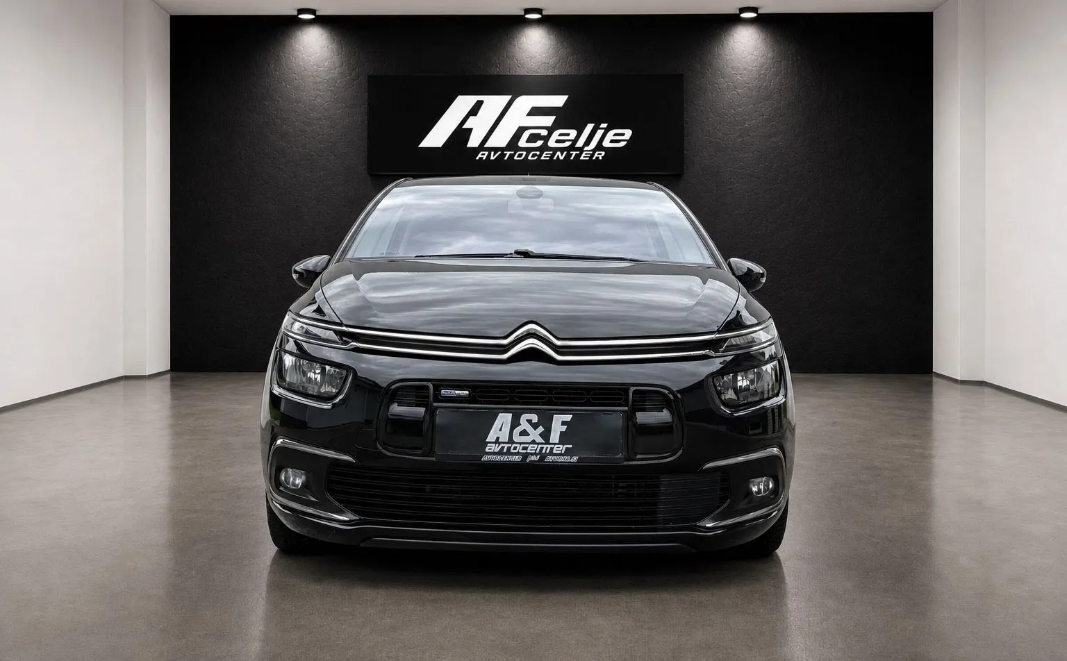 Zunanja slika - Citroën C4 Picasso - 1.2-157.000km-LED-NAVI-LIZING ZA TUJCE-ODLIČEN- - 2