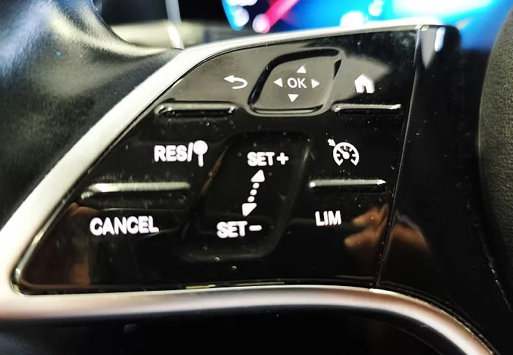 Zunanja slika - Mercedes-Benz E-Razred - 220d MHEV AVT-DAB-APPLE-KAMERA-GRETJE-NAVI-VIDEO - 10