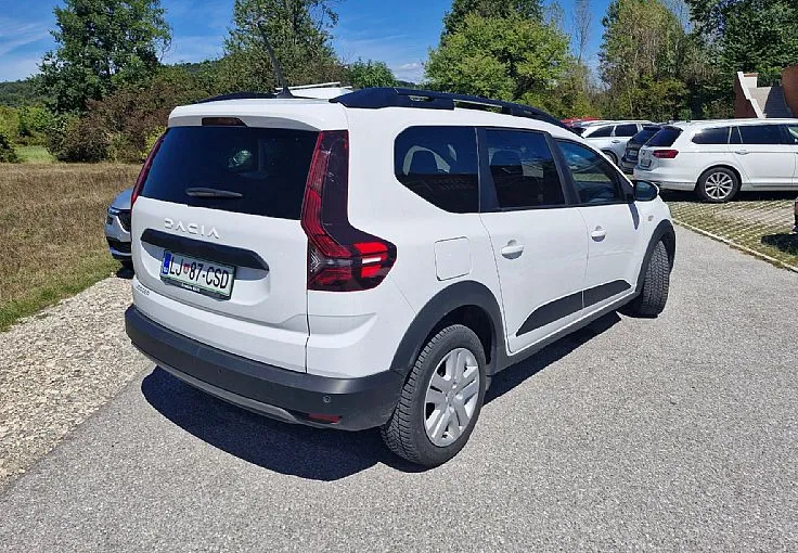 Zunanja slika - Dacia Jogger - 1.0 Tce 110 Expression  5 sedežev - 4