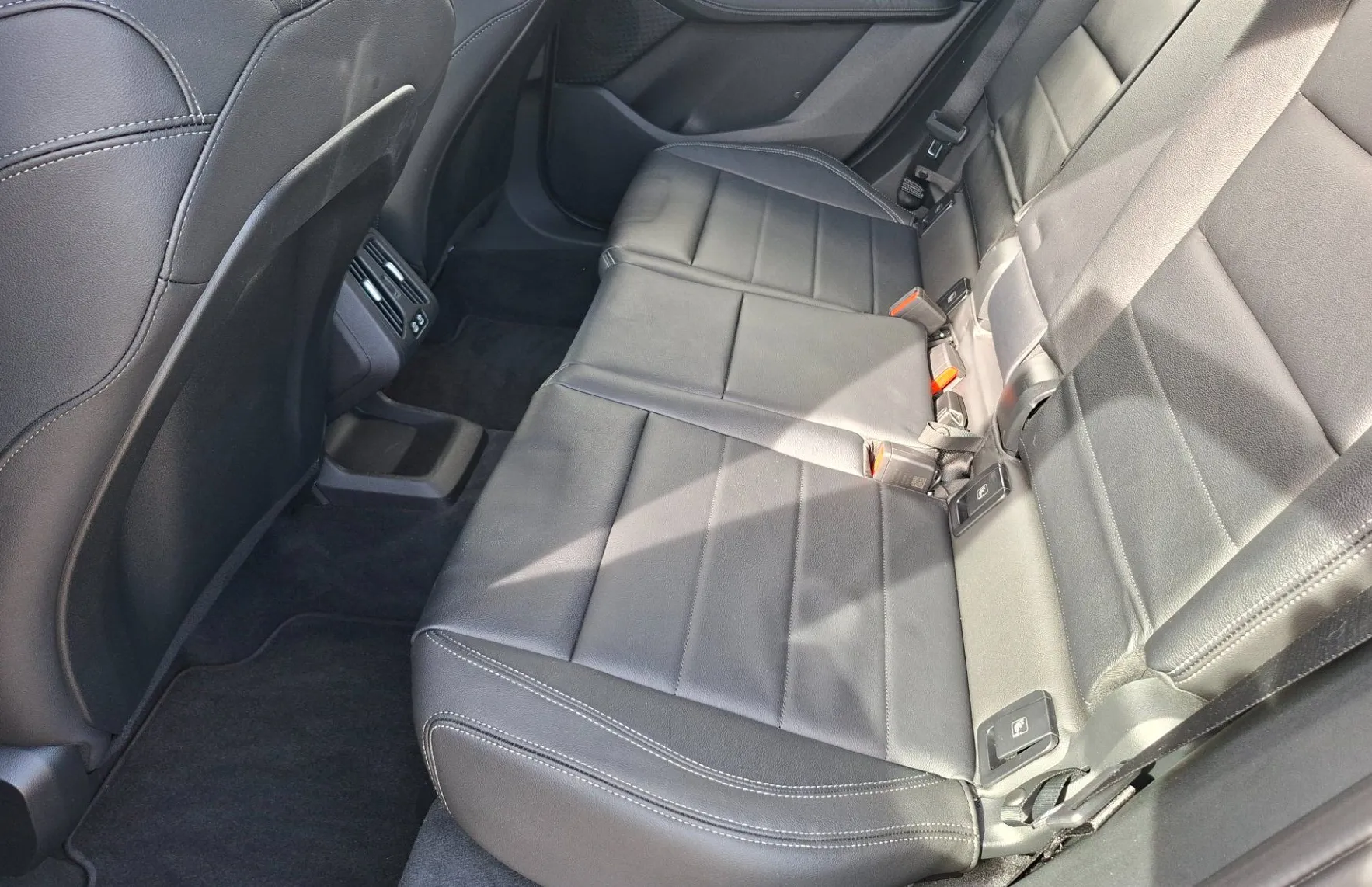 Zunanja slika - BMW Serija 2 - Active Tourer: 218i Active Tourer M-optic Avt. - 9
