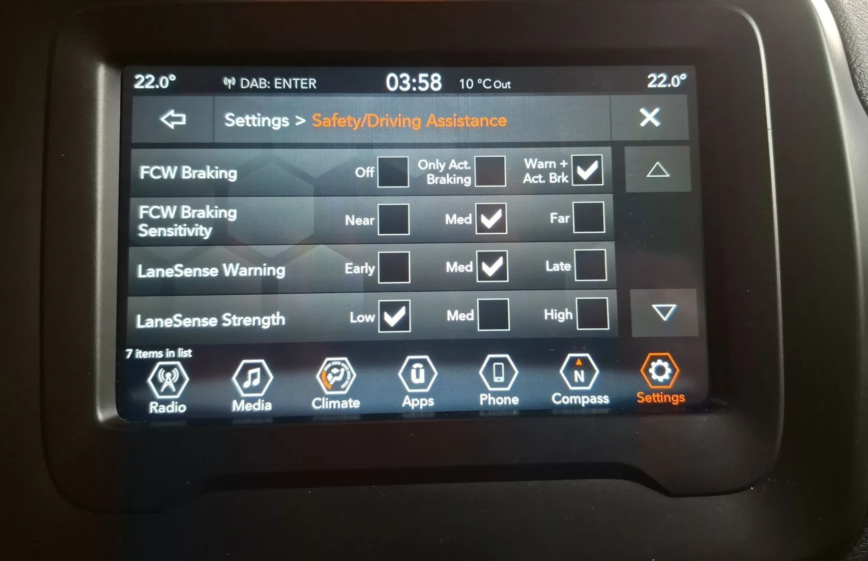 Zunanja slika - Jeep Renegade - 1.5 GSE T4 48V e-Hybrid - 16