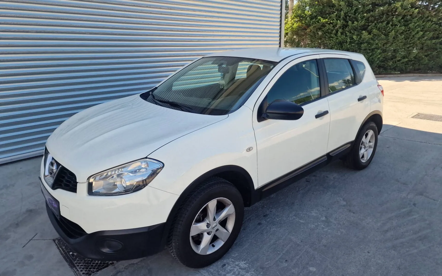 Zunanja slika - Nissan Qashqai - 1.6 16V SAMO 98.000km 2.LASTNIK - 1