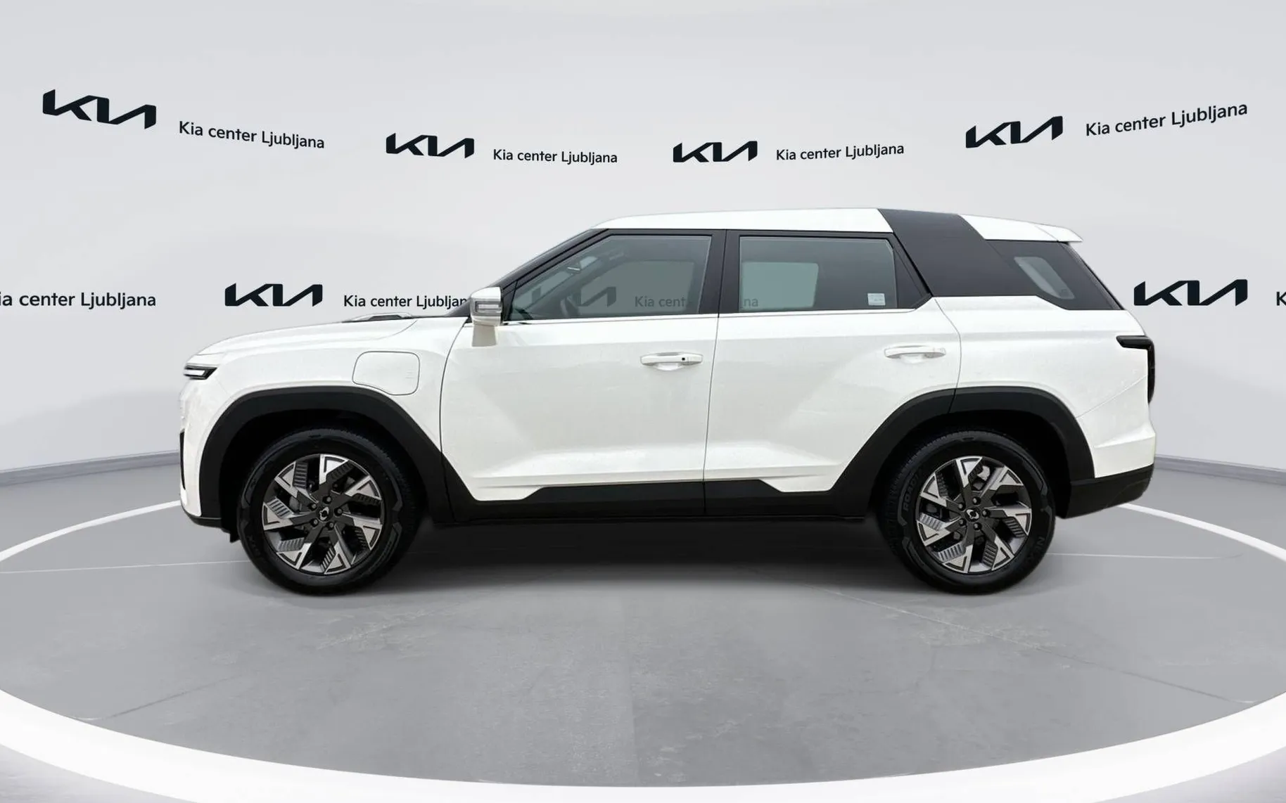 Zunanja slika - SsangYong Torres - EVX EXPLORE... - 8