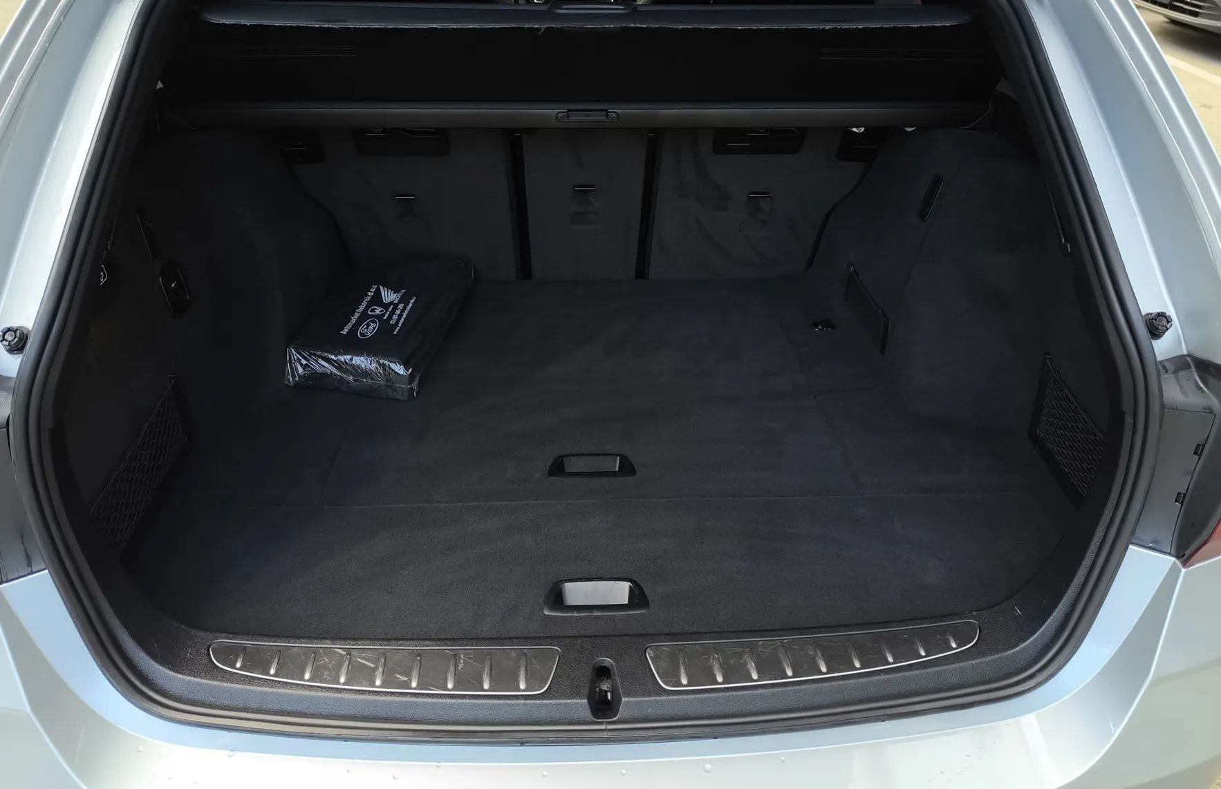 Zunanja slika - BMW Serija 3 - Touring: 318i AVT M SPORT-LED-USNJE-ŠPORTNI SEDEŽI-VIRTU - 14