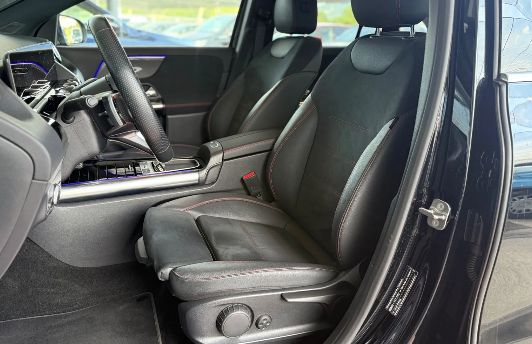 Zunanja slika - Mercedes-Benz GLA-Razred - 200d AMG Line - 10