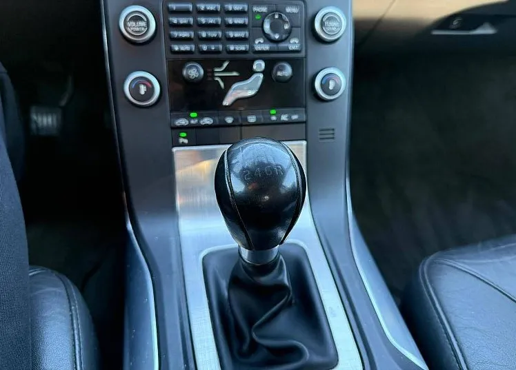 Zunanja slika - Volvo S80 - D3 ODLICEN OPR. VELIK SERVIS NOVE GUME - 10