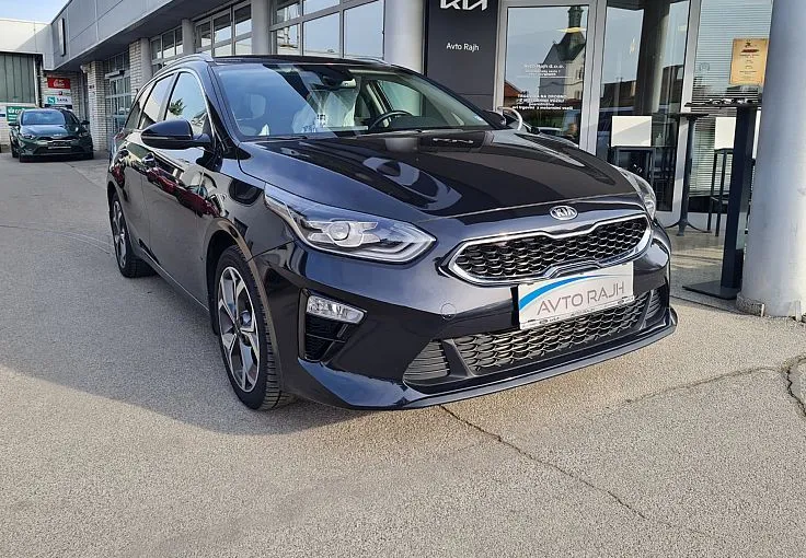 Zunanja slika - KIA Ceed - SW 1.6 CRDi MHEV EX Vision ISG. M T 100kW - 2