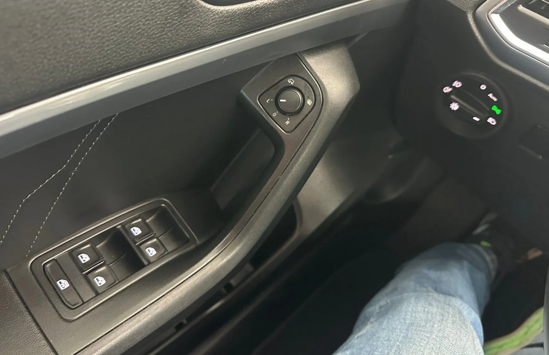 Zunanja slika - Seat Ateca - 2.0 TDI Style.KAMERA.NAVI.LED.2023 LETNIK - 6