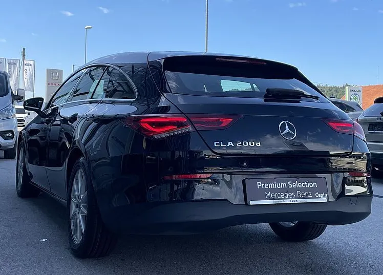 Zunanja slika - Mercedes-Benz CLA-Razred - CLA Shooting Brake 200D|AUT|SB|LED|NAVI|DIGITAL|SLO|PREMIUM| - 7