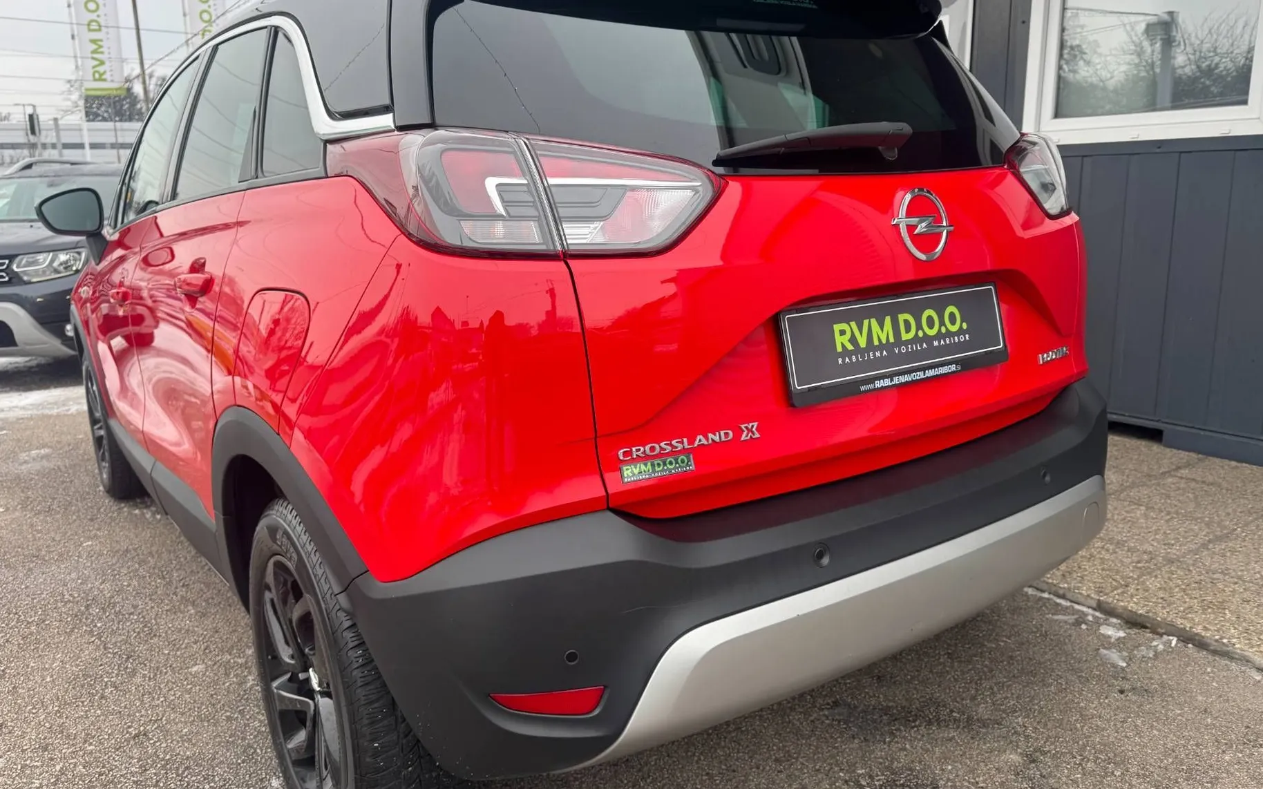 Zunanja slika - Opel Crossland X - 1.2 TURBO°INNOVATION°1.LAST°SLO°PDC°ALU°VELIK SE.. - 3