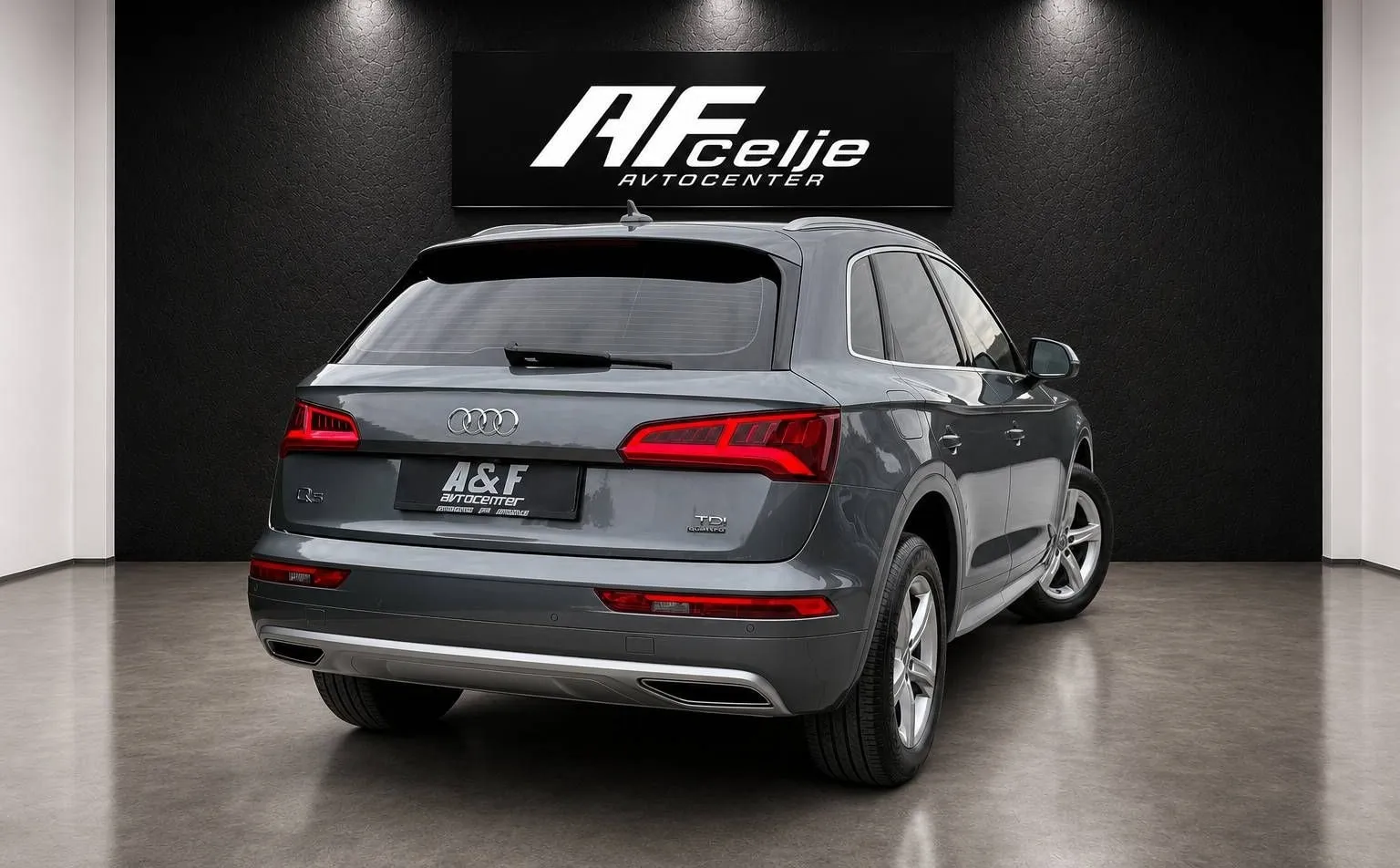 Zunanja slika - Audi Q5 - 2.0TDI-AUT-Q-4X4–S LINE-177.000km-LIZING ZA TUJCE- - 5