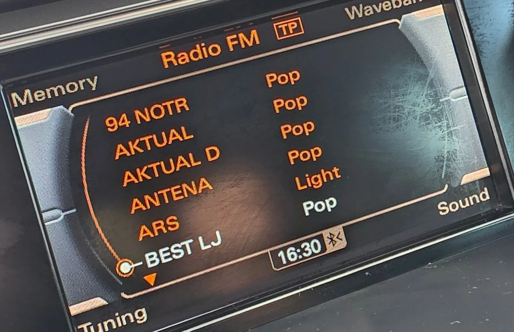 Zunanja slika - Audi A4 - Avant 2.0 TDI MULTITRONIC S-LINE BI-XENON-NAVI-ALU-PDC - 14