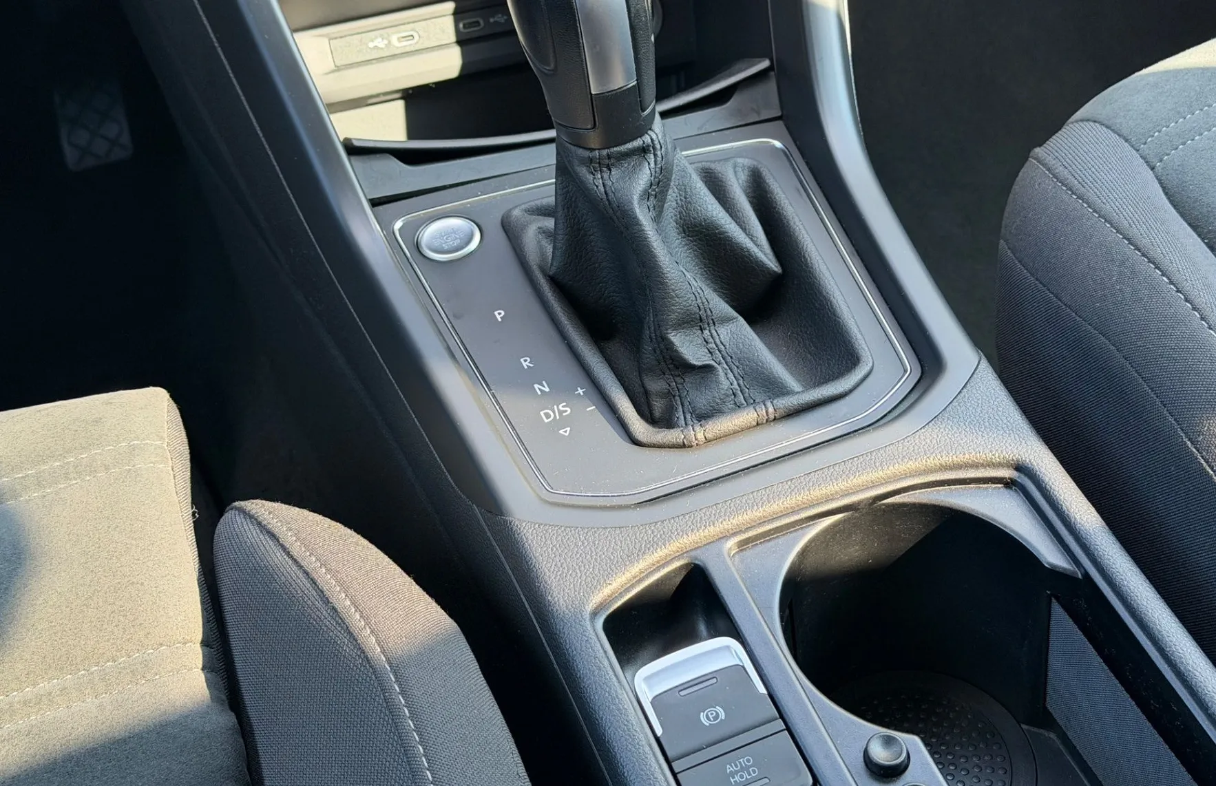 Zunanja slika - Volkswagen Touran - 2.0 TDI DSG |1. LAS.|VIRTUAL|ALCANTARA|MASAZA|PDC| - 14