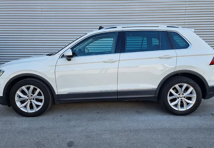 Zunanja slika - Volkswagen Tiguan - 2.0 TDI-DSG-VIRTUAL-PANORAMA-VELIKA NAVI-KAMERA- - 2