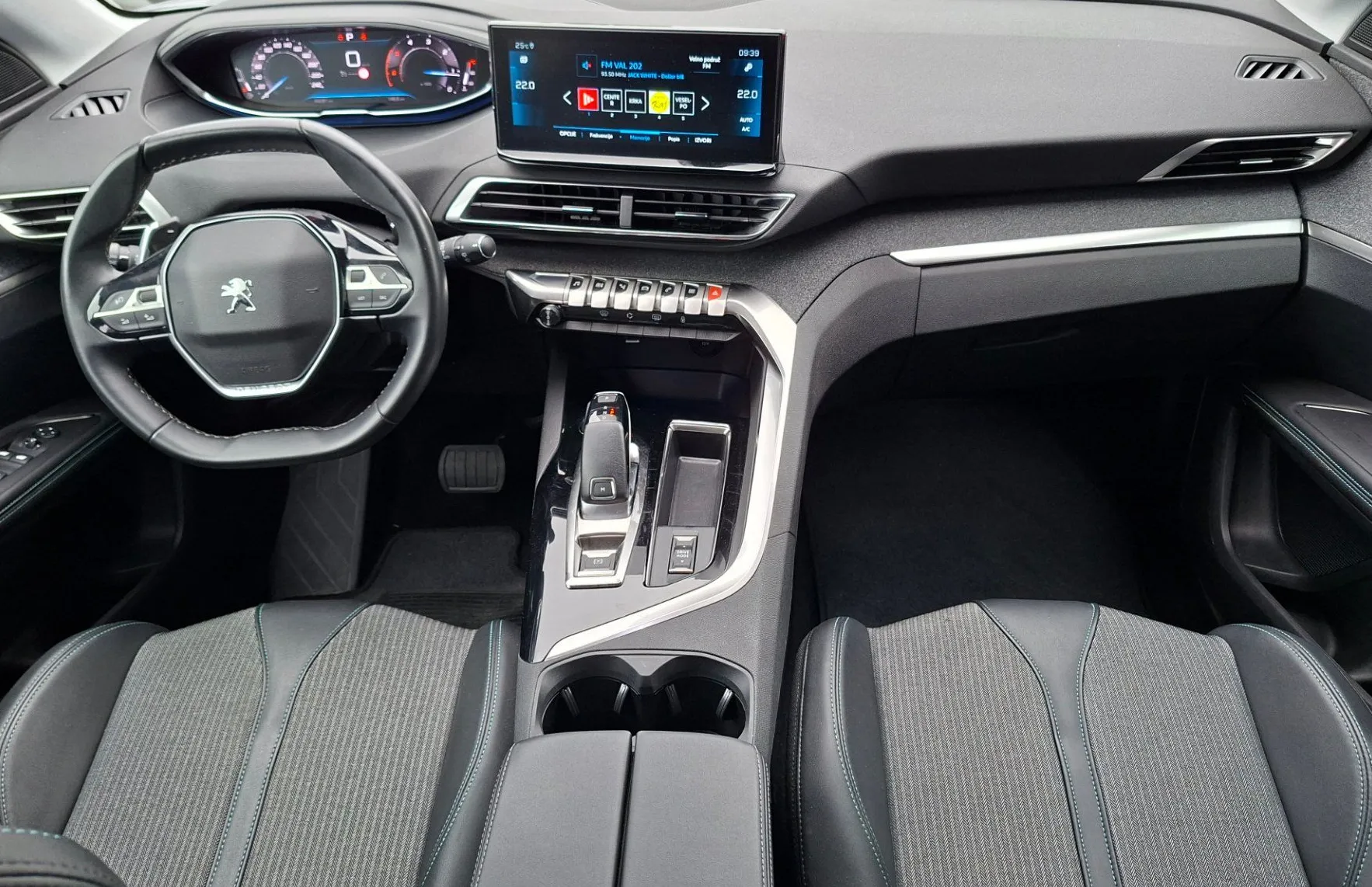 Zunanja slika - Peugeot 3008 - 1.5 BlueHDI 130 S S Allure Pack Avt. - 7