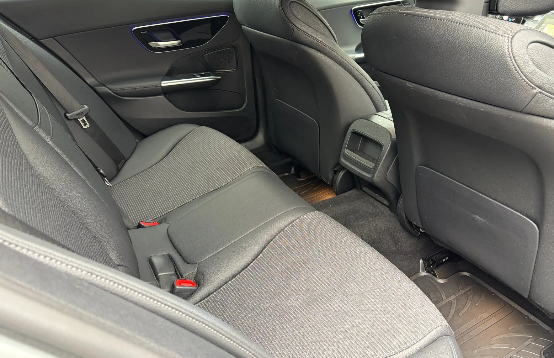 Zunanja slika - Mercedes-Benz C-Razred - C 220 d T 4MATIC Avantgarde Avt. - 10