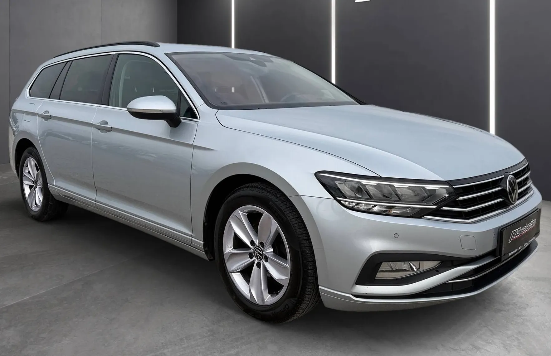 Zunanja slika - VW Passat - Variant 2.0 TDI BMT 4M Business avt.147kW-HeadUp-LED-ACC - 2