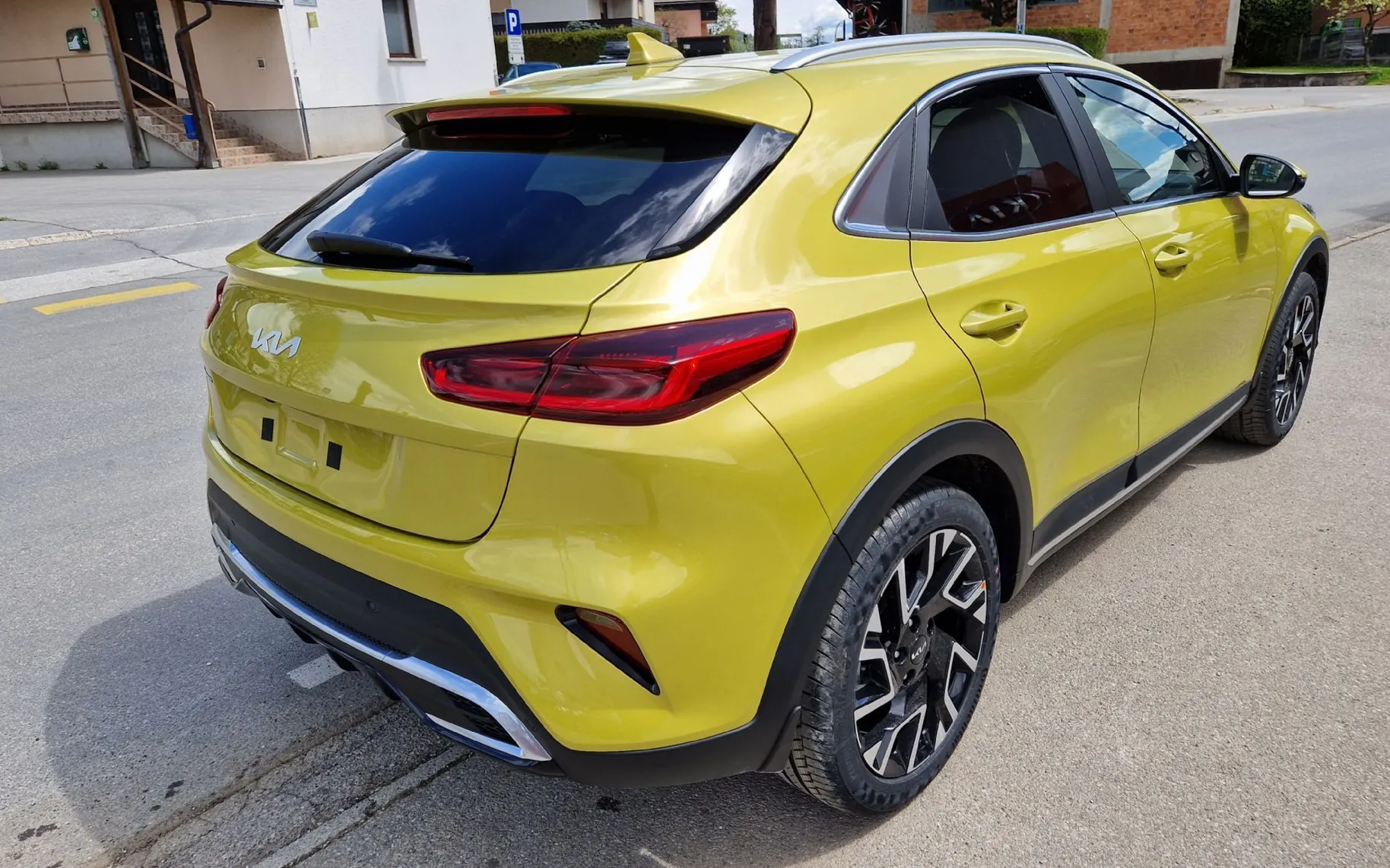 Zunanja slika - KIA XCeed - 1.6 T-GDi EX Way 7DCT - 7