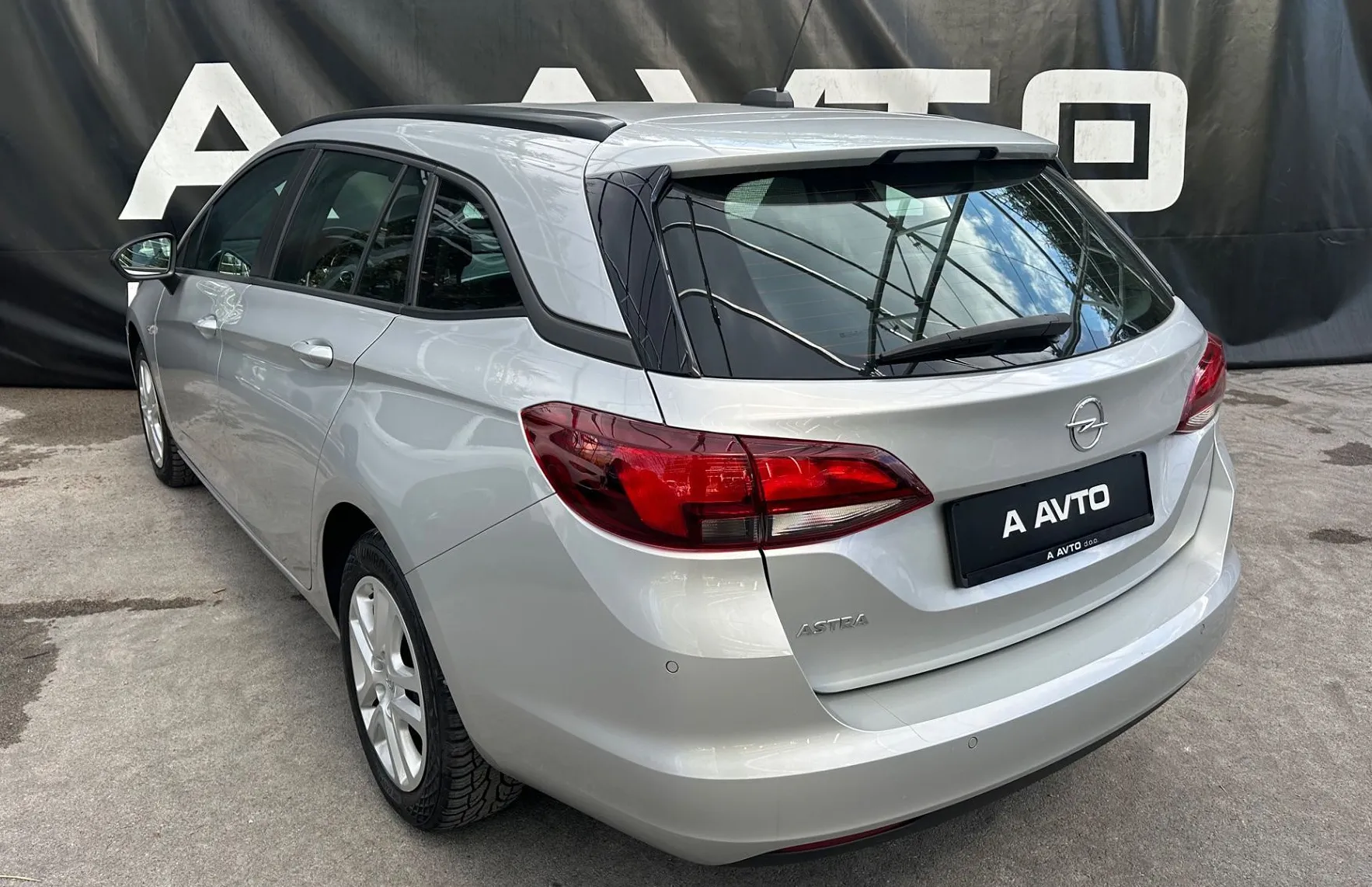 Zunanja slika - Opel Astra - Sports Tourer 1.5 D Business Elegance - 5