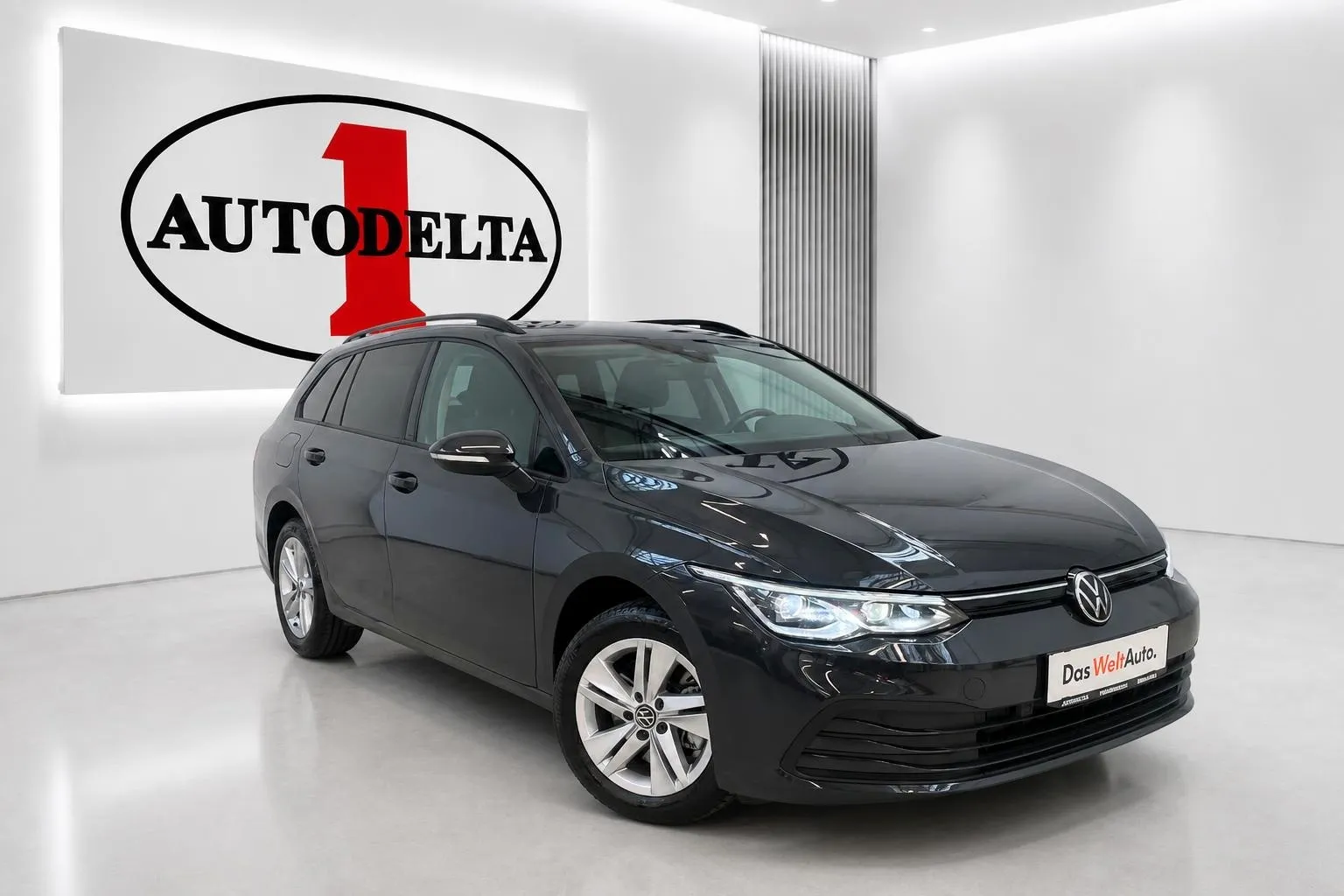 Zunanja slika - Volkswagen Golf Variant - 2.0 TDI avt. Life 85  115  IQ- light - 2