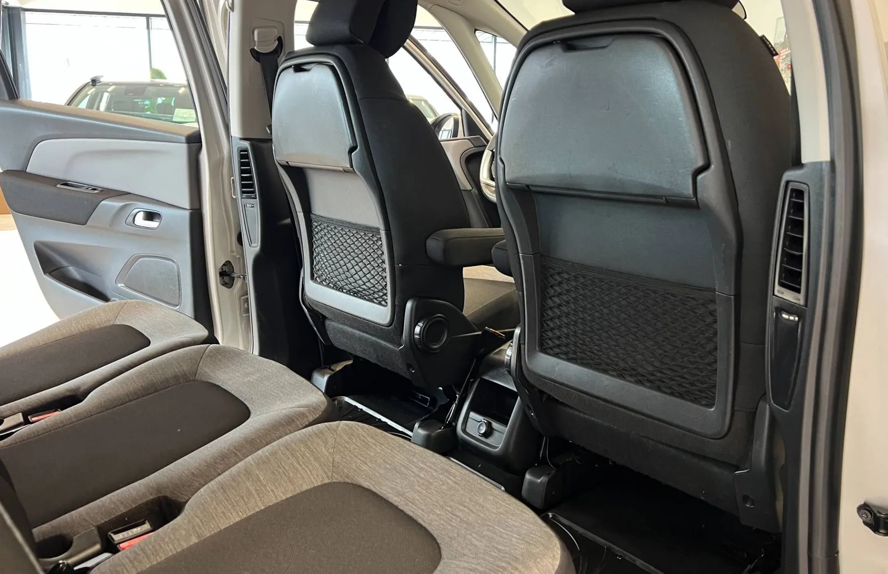 Zunanja slika - Citroën C4 - Picasso 1.6HDI-100KM-LED-PDC-TEMP-DIGI-KLIMA-HIT-KREDIT... - 12