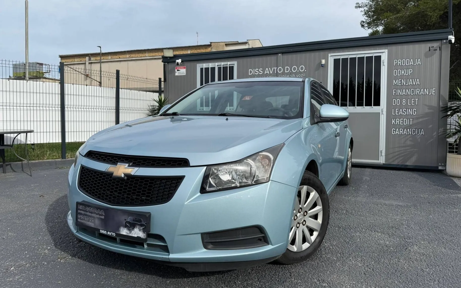 Zunanja slika - Chevrolet Cruze - 1.6 LT PLIN NA KREDIT BREZ POLOGA - 1