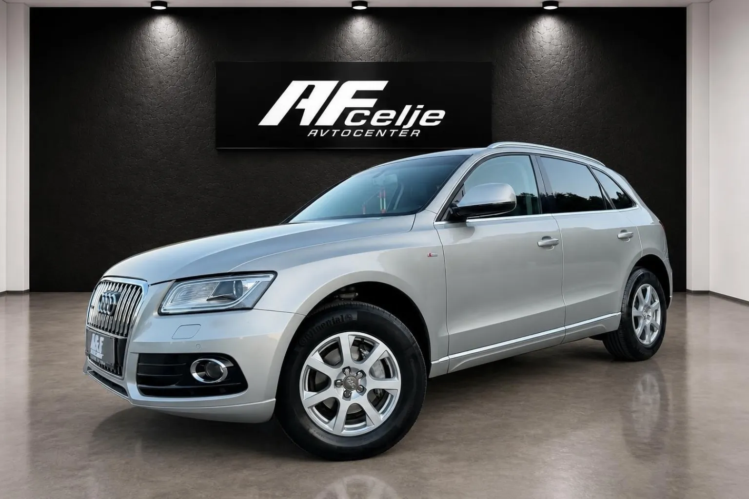 Zunanja slika - Audi Q5 - 2.0 TDI-Q-4X4-AUT-S LINE-ACC-168.000km-1 LASTNIK- - 1