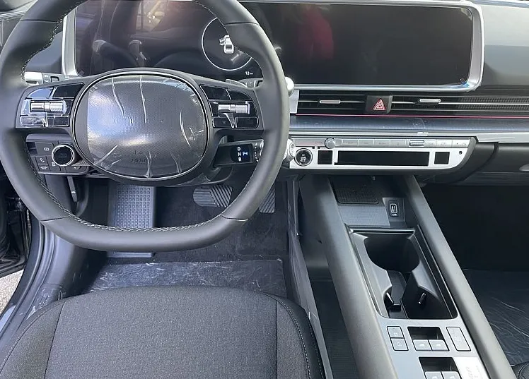 Zunanja slika - Hyundai Ioniq 6 - BEV 77KWH PREMIUM + WINTER. EL. KLJUKE - 6